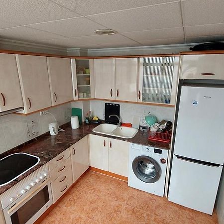 Central Accommodation Аликанте Экстерьер фото