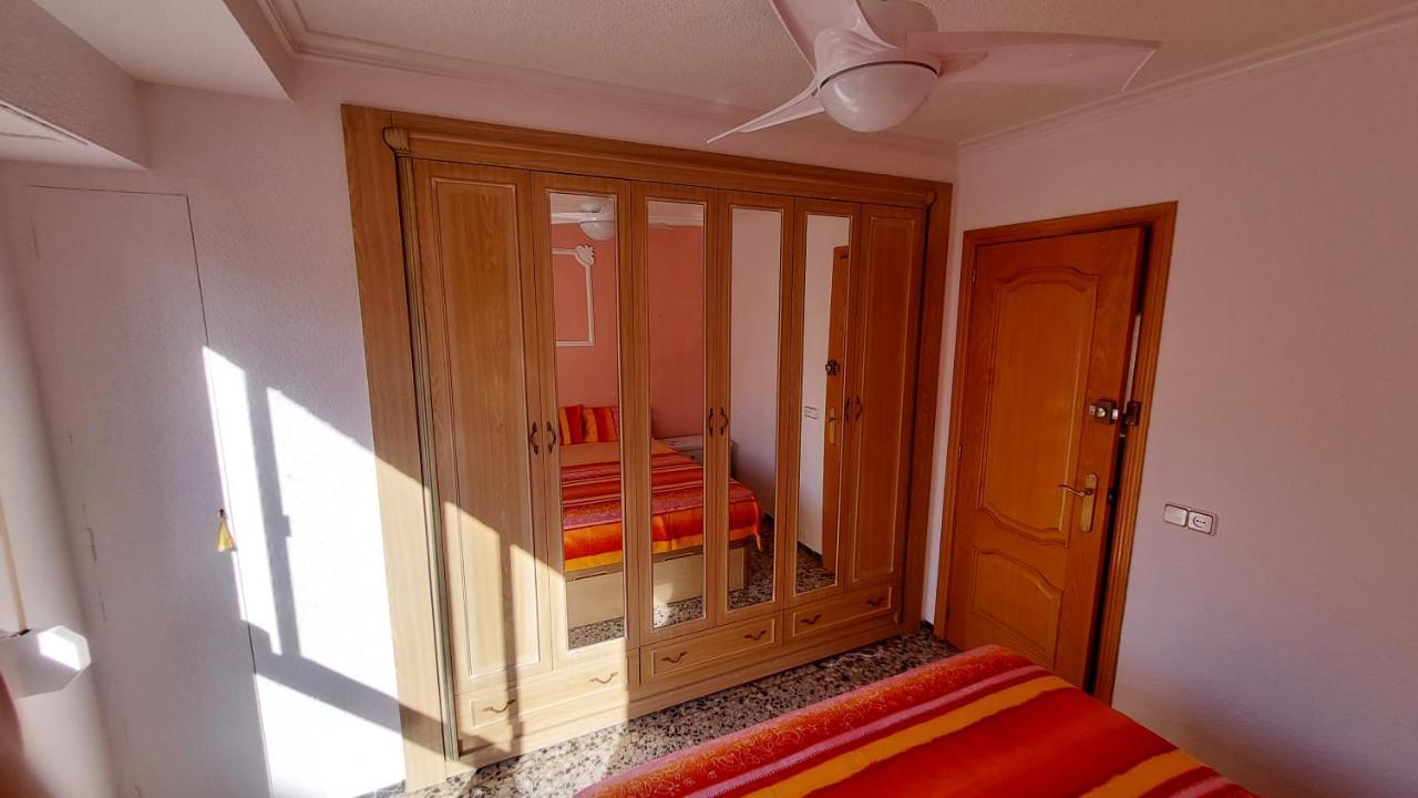 Central Accommodation Аликанте Экстерьер фото