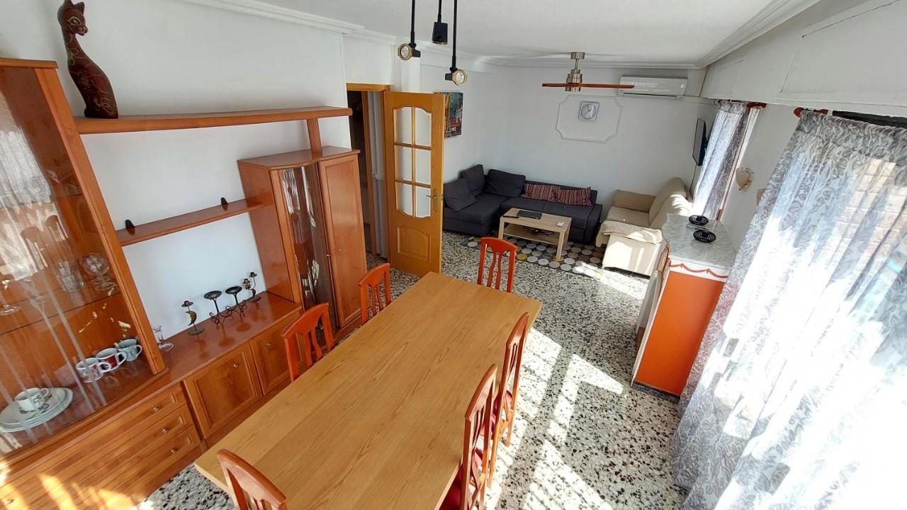 Central Accommodation Аликанте Экстерьер фото