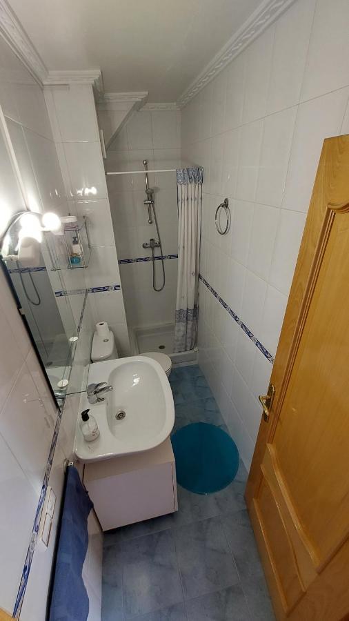 Central Accommodation Аликанте Экстерьер фото