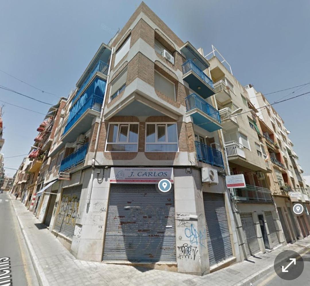 Central Accommodation Аликанте Экстерьер фото